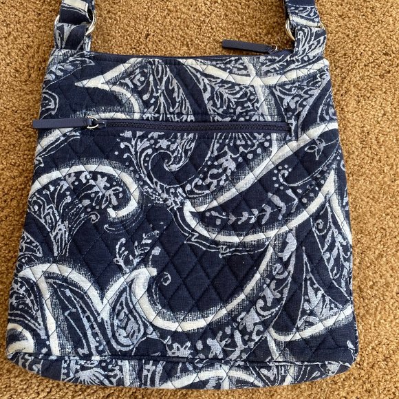 Vera Bradley Hipster Crossbody in Indio Pattern - Picture 2 of 13